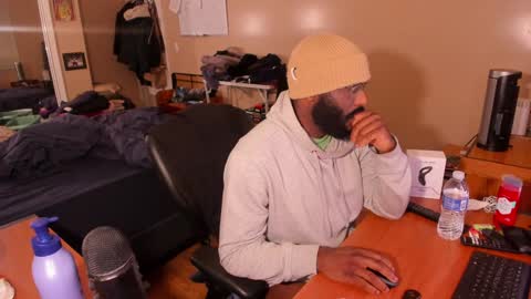 Snapshot of mrchuckdailyxxx chatting on 12.23.24 Chuck Daily online show from 12.23.24