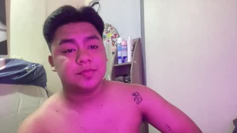 Snapshot of mrdesirexxx chatting on 05.22.26 MrDesireexxx online show from 05.22.26