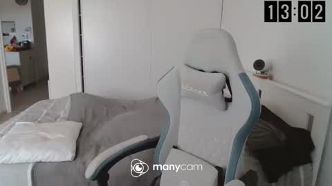 mrdr000 online show from 04.17.26