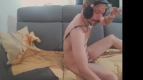 Snapshot of mreurope69 chatting on 12.21.24 I am Hardy online show from 12.21.24