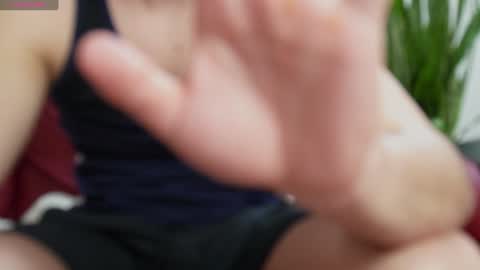 Snapshot of mrgreeneyes01 chatting on 01.05.25 juan luis online show from 01.05.25