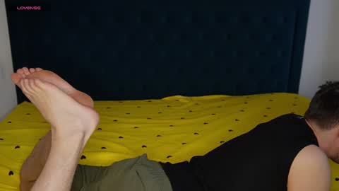 Snapshot of mrgreeneyes01 chatting on 02.08.25 juan luis online show from 02.08.25