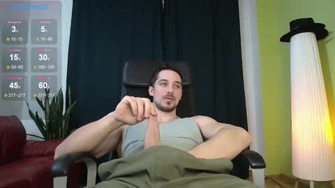 Snapshot of mrgreeneyes01 chatting on 02.26.25 juan luis online show from 02.26.25