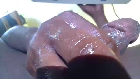 GSpotMassager online show from 10.23.25