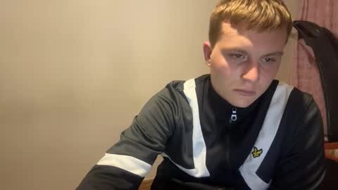 Max online show from 10.08.25