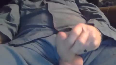 Snapshot of mrhollar chatting on 12.04.24 mrhollar online show from 12.04.24