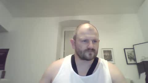 Snapshot of mrhotsex69 chatting on 02.01.26 mrhotsex69 online show from 02.01.26