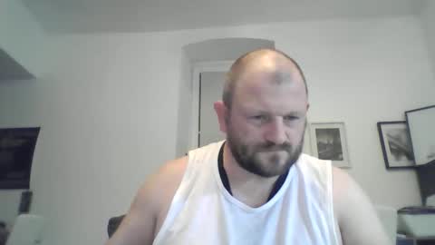 Snapshot of mrhotsex69 chatting on 02.26.26 mrhotsex69 online show from 02.26.26