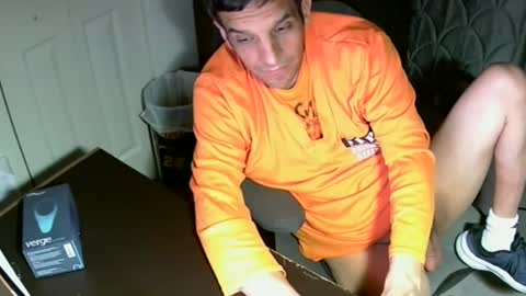 Snapshot of mrmarcxxcam chatting on 10.06.25 MrMarc online show from 10.06.25