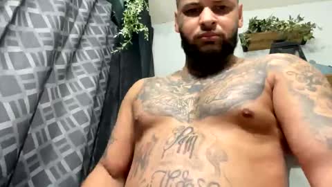 mrnineinch1995 online show from 02.23.26