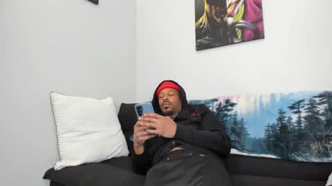 Snapshot of mromg007 chatting on 02.19.25 mromg007 online show from 02.19.25