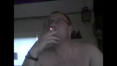 Snapshot of mrosenth81 chatting on 05.10.26 mrosenth81 online show from 05.10.26