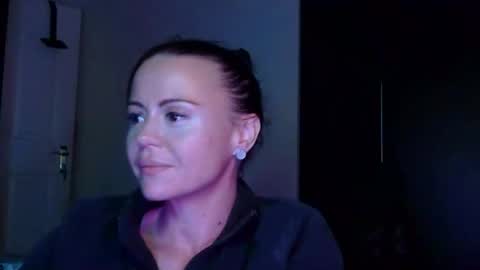 mrs_bunny_swing online show from 04.15.26