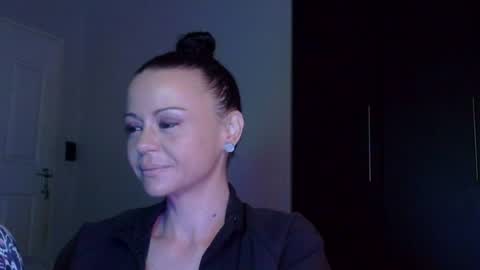 mrs_bunny_swing online show from 07.04.26