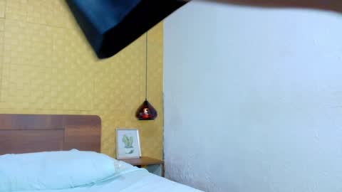 mrs_buttocks online show from 01.13.25