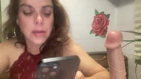 Snapshot of mrs_kinkie chatting on 01.11.25 mrs_kinkie online show from 01.11.25