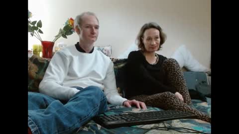 Mrs Velvet Vixen online show from 01.06.25