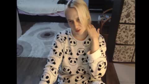 Sasha online show from 11.27.25