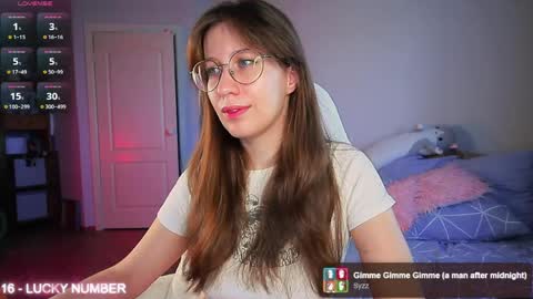 Snapshot of ms_allison chatting on 05.05.26 Allison online show from 05.05.26