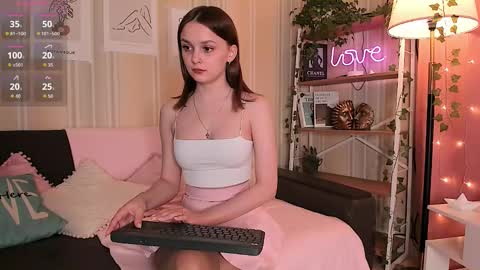 Elizabeth online show from 10.07.25