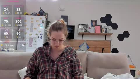 Ms ForYOU online show from 12.20.25