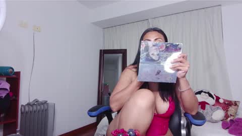 Freya online show from 12.24.24