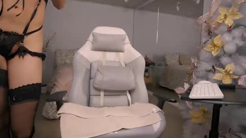 Samantha online show from 12.17.24