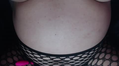 Snapshot of ms_millie11 chatting on 06.12.26 Millie online show from 06.12.26