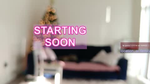 Snapshot of ms_mochii chatting on 02.13.26 R o r i SnapChat heyroriv2 wednesday - sunday Noon oclock mountain - 5pm mountain online show from 02.13.26