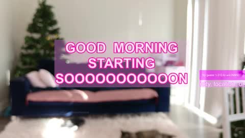 Snapshot of ms_mochii chatting on 02.14.26 R o r i SnapChat heyroriv2 wednesday - sunday Noon oclock mountain - 5pm mountain online show from 02.14.26