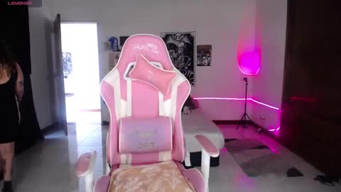 Manuela3 online show from 03.13.26