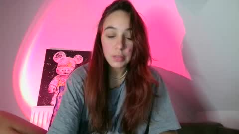 ms_sophiee online show from 10.08.25