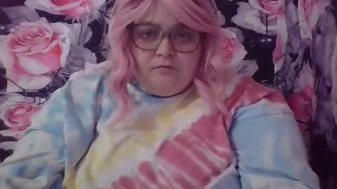 Snapshot of mscamirose15 chatting on 11.13.25 Ms. Cami Rose online show from 11.13.25