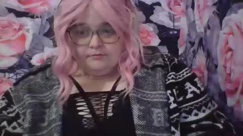 Snapshot of mscamirose15 chatting on 12.02.25 Ms. Cami Rose online show from 12.02.25