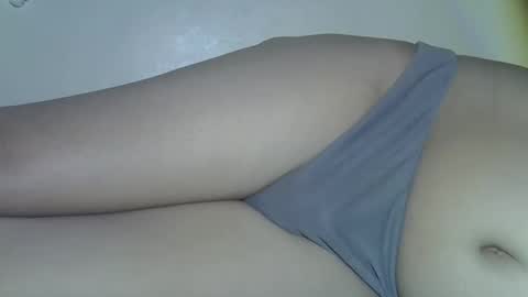 Snapshot of mscumshotter chatting on 09.19.25 mscumshotter online show from 09.19.25