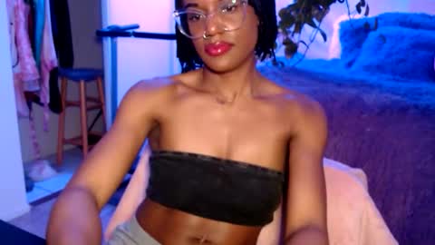 Snapshot of msemonibrown chatting on 02.12.26 CocoSage online show from 02.12.26