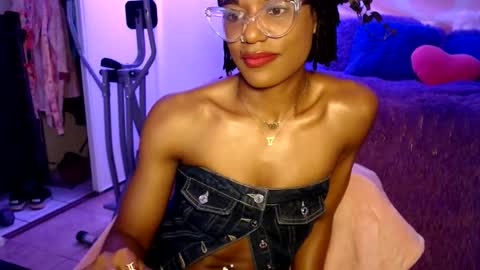 Snapshot of msemonibrown chatting on 04.29.26 CocoSage online show from 04.29.26