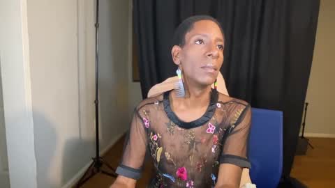 Merlin Mystique online show from 12.16.25