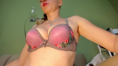 MsPurrfectLove online show from 09.08.25