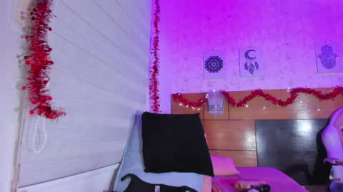 Snapshot of mssburbuja chatting on 12.30.24 Manuela online show from 12.30.24
