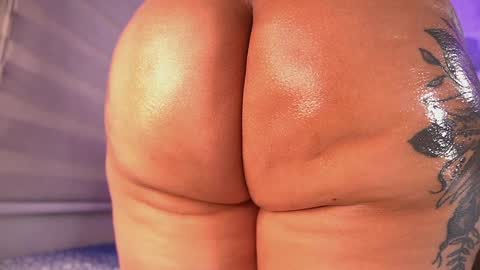 Snapshot of mssburbuja chatting on 01.30.25 Manuela online show from 01.30.25