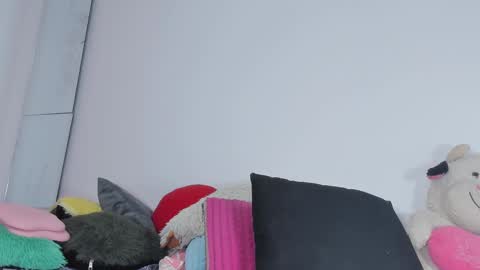 Snapshot of msschloee chatting on 03.04.25 Chloe new account online show from 03.04.25