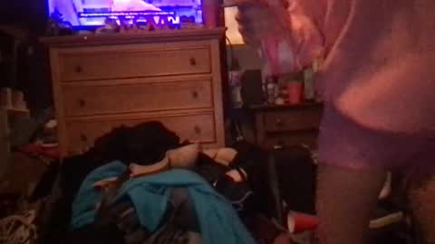 Tara Jane online show from 02.17.26