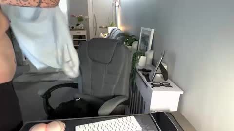 mtb1697 online show from 03.31.26