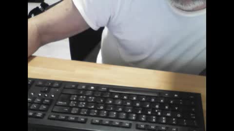 Snapshot of mtwpaul chatting on 02.27.25 mtwpaul online show from 02.27.25