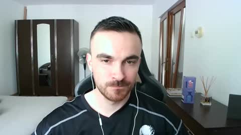 Victor online show from 04.07.26