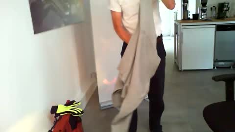 Snapshot of mucfag chatting on 10.02.25 mucfag online show from 10.02.25