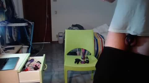 Snapshot of much_fun1 chatting on 09.11.25 much_fun1 online show from 09.11.25