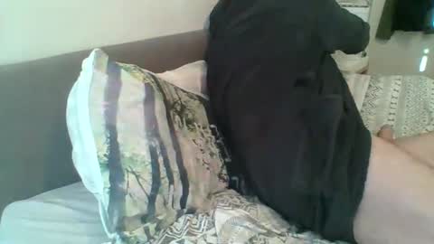 muff74 online show from 10.05.25