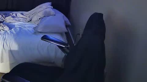 Muffdiver online show from 01.28.25